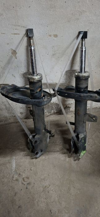 Продам стойки каяба оригинал