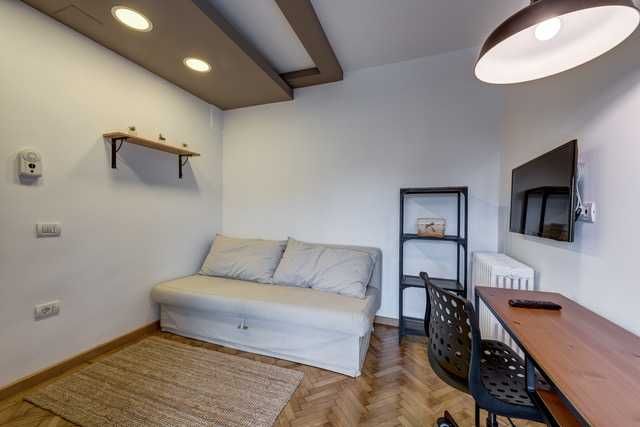 Apartament deosebit de închiriat – 70 mp + terasă 50 mp – Bd. Dacia, vis-a-vis de Liceul Virgil Madgearu (Piața Romană)