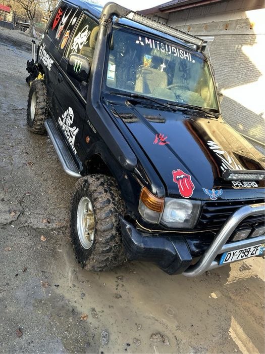 Vand Mitshubisi Pajero