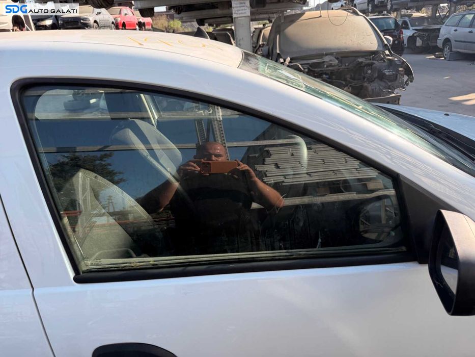 Geam Sticla Usa Portiera Dreapta Fata Dacia Logan 2 2012 - 2020 [Q6053]