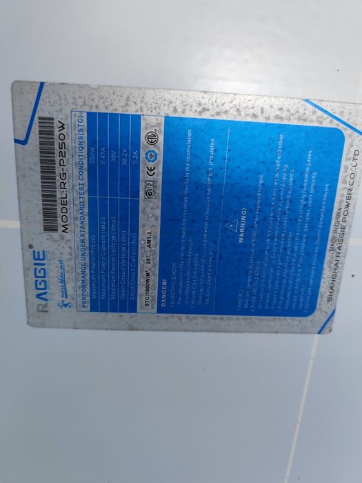 Поли кристален фотоволтаичен слънчев панел  RAGGIE 250W за 12v