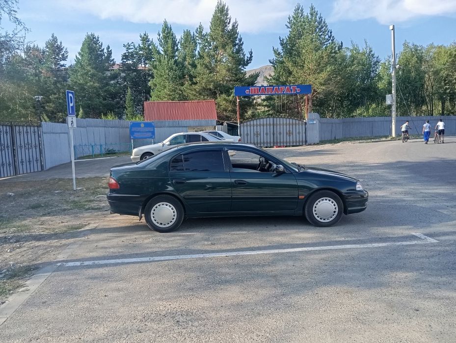 Продам Тойота авенсис