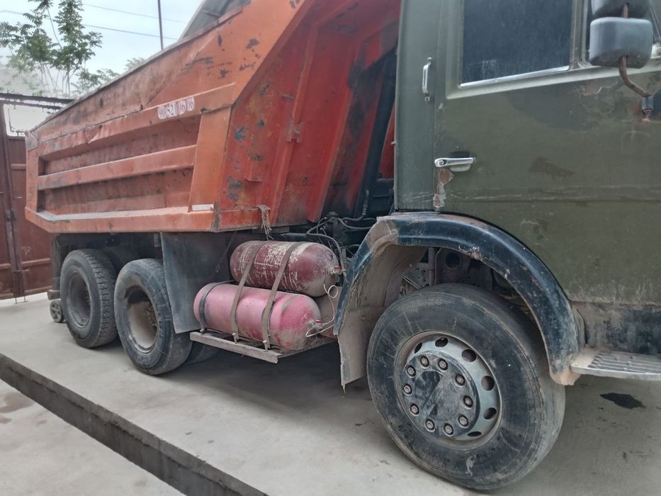 Kamaz samosval Gaz 5511