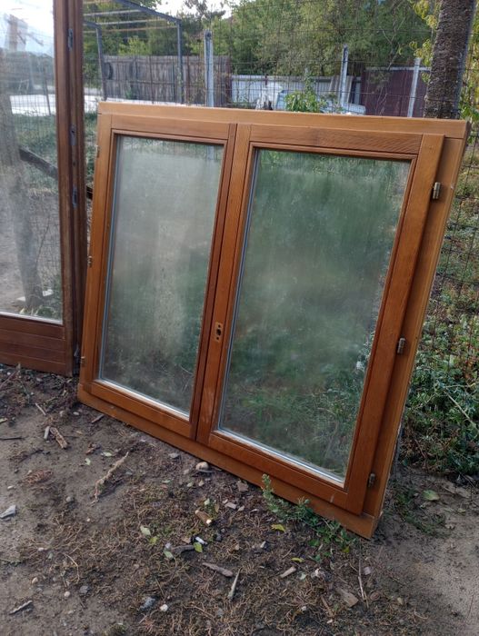 Tâmplărie din lemn cu geam termopan second