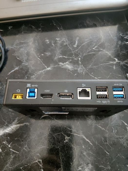 Docking stationLenovo Think Pad  ultra dock usb3.0