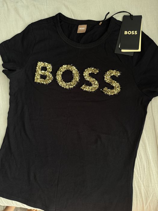 Оригинални дамски тениски Boss Armani Karl Lagerfeld S размер