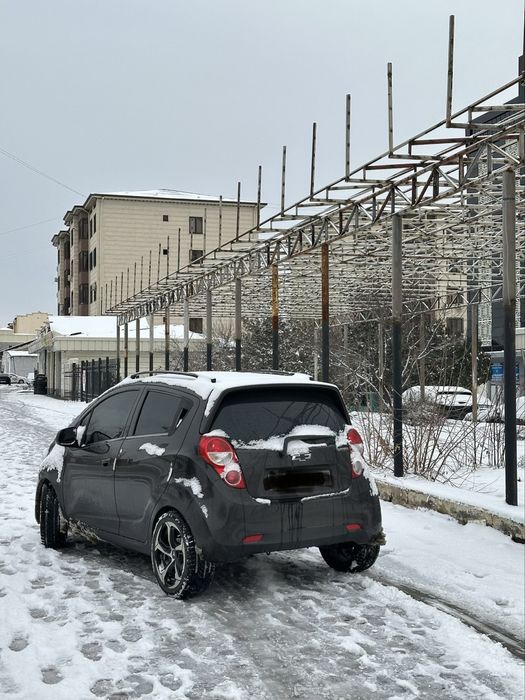 спарк автомат сотилади