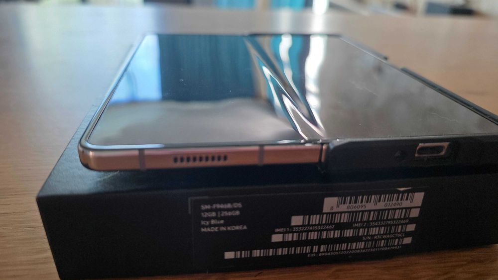 Изгодно! Samsung Zfold 5 изключително запазен и функционален!