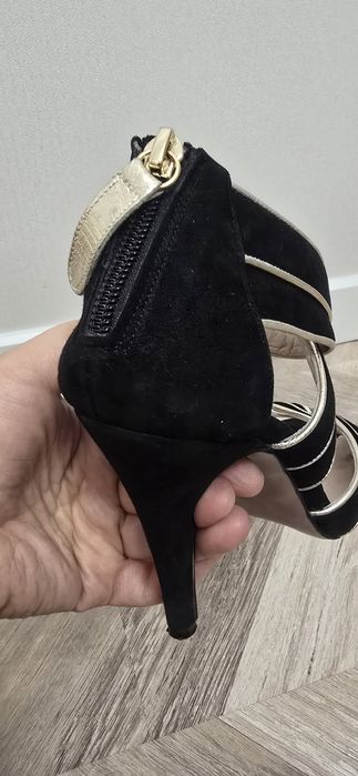 Нарядные туфли/брсоножки