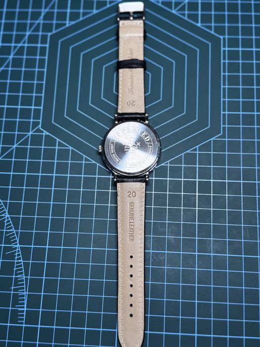 Часы Omax Quartz