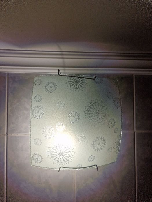 Светильник в хорошем состоянии