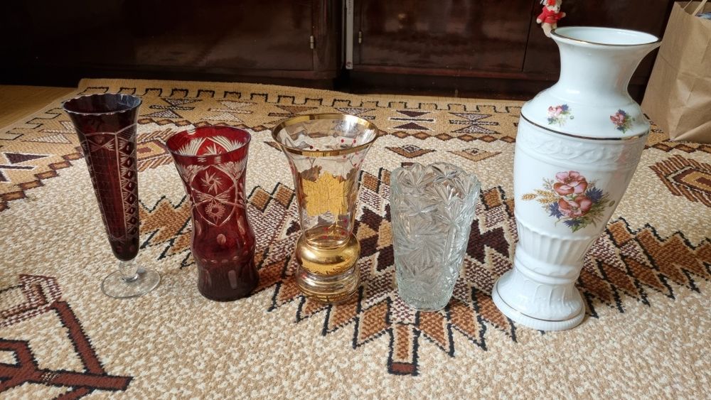 Vaza de flori porțelan, sticla, cristal