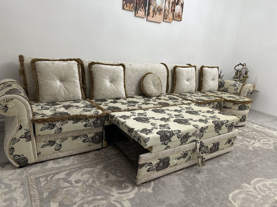 Диван гостиный раскладной