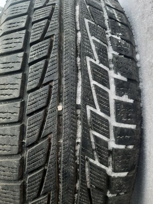 Продам шины 235/65/17 Китай