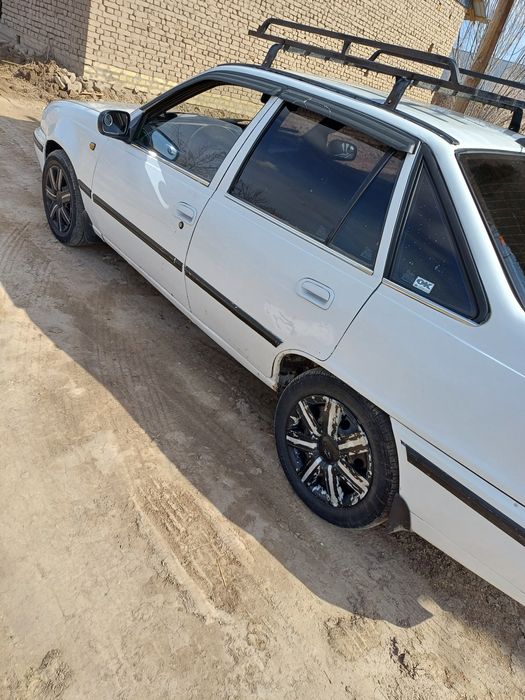 Nexia 1 xolati yaxshi