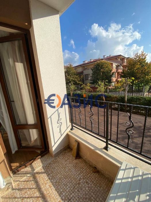 Продава се Едностаен апартамент в Свети Влас - 32 кв.м за 2085 €/кв.м - Снимка #4