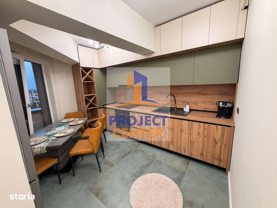 Studio Semicentral, prima inchiriere