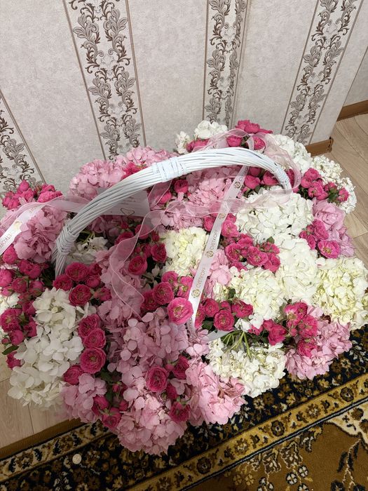 Букет с шарами.