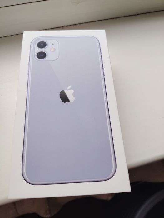 Смартфон IPhone 11
