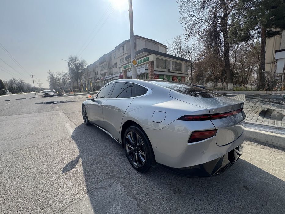 Xpeng p7 электромобиль