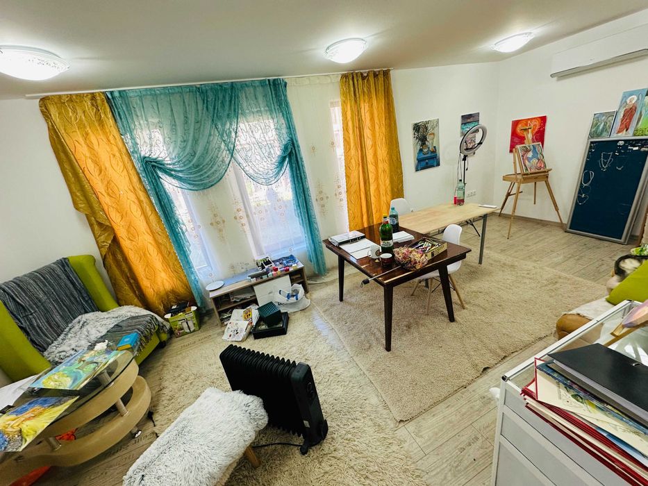 Продава се Офис в Банско - 62 кв.м за 562 €/кв.м - Снимка #1