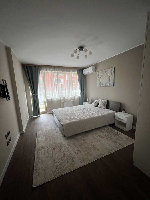 Дава се под наем Двустаен апартамент в София, Витоша - 72 кв.м за 561 € - Снимка #2