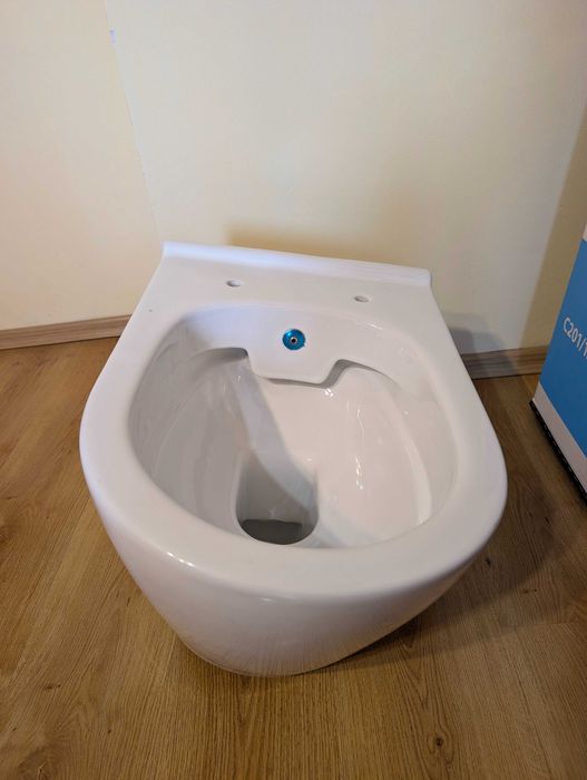 Тоалетна с биде, структура за вграждане и седалка в гаранция (нови)