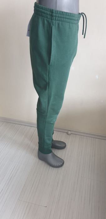 Lacoste Slim Fit Mens Size M НОВО! ОРИГИНАЛ! 2Броя Мъжки Долнища!