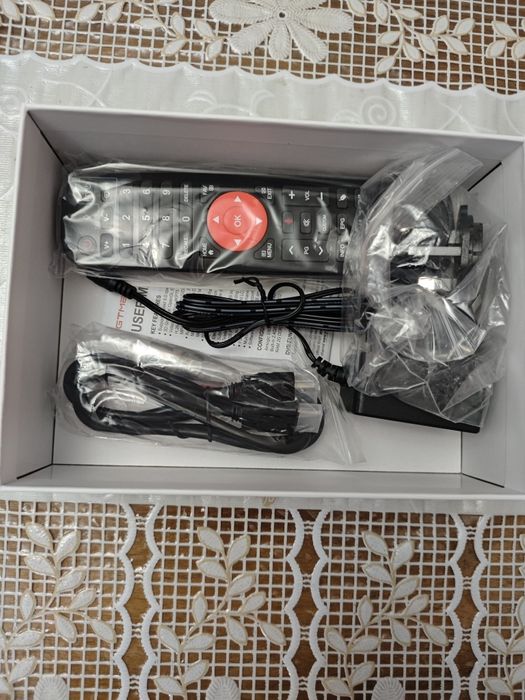 Receptor satelit GT Combo 4k android