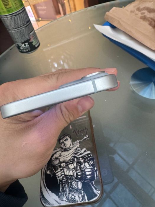 Iphone 15, емкость аккума 88