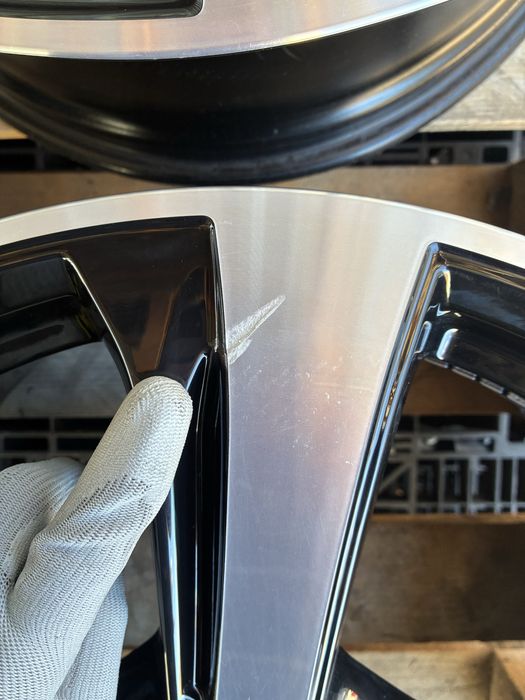 19 цола 5 х 112 мм C класа W 206 , GLA , E , CLA Mercedes