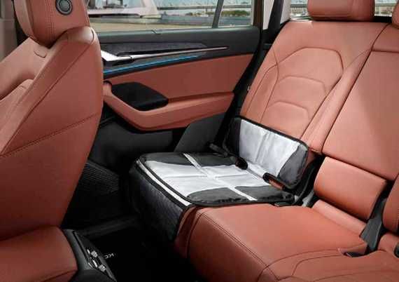 Оригинални Skoda Защитни подложки за под детското столче