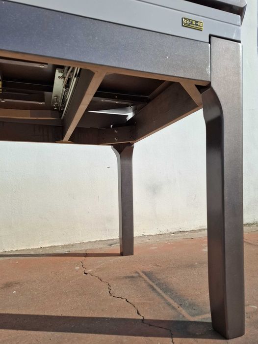 Masa MARMURA Alba cu insertii gri in valuri 150x90->150x150