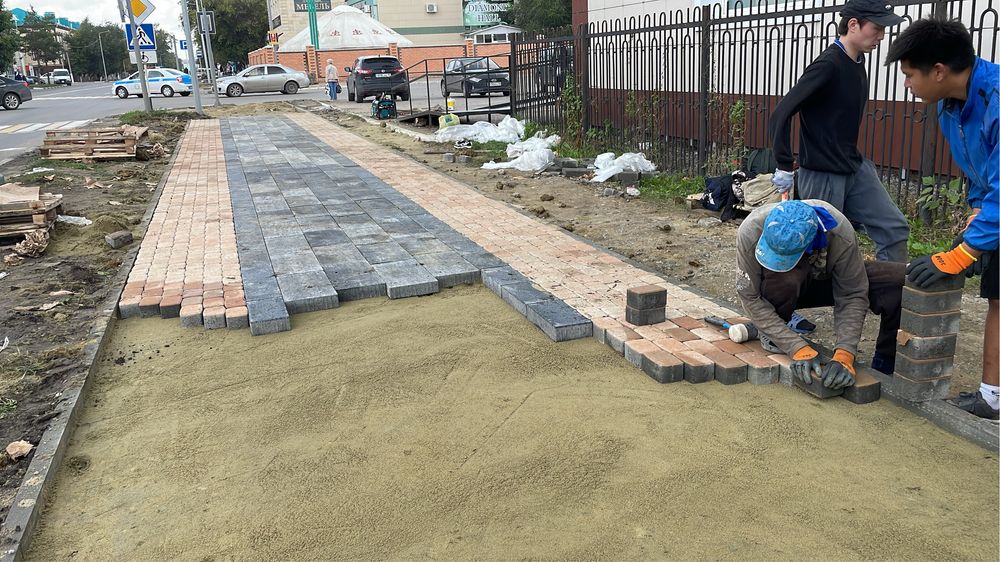 Укладка тротуарной плитки и брусчатки