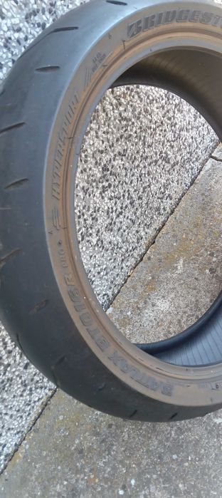 Гума Bridcestone 180/55ZR/17 M/S