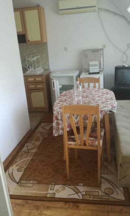 Дава се под наем Двустаен апартамент в Бургас, Изгрев - 40 кв.м за 68.85 € - Снимка #4