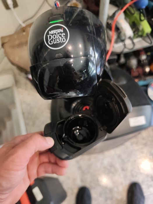Кафемашина Dolce Gusto