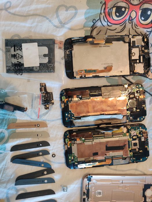 Lot piese, acumulator HTC One M8 - pentru service / reparații