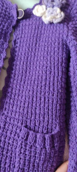 кардиган вязанный на девочку 10-12 лет. новый