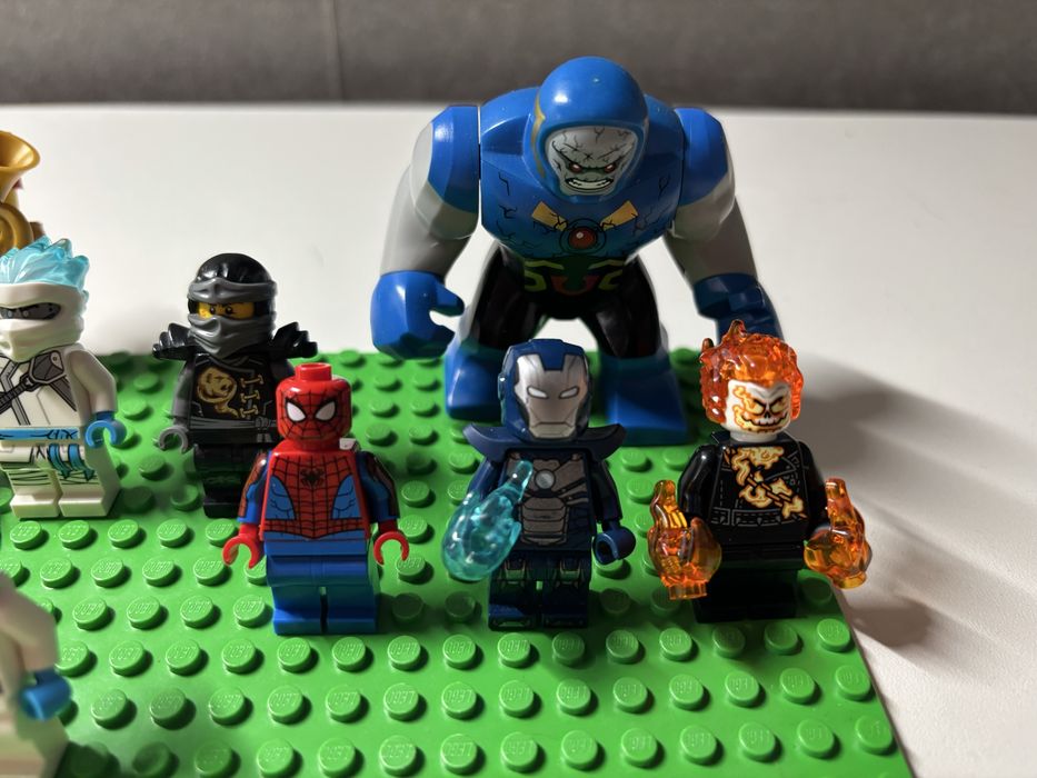 Оригинальные фигурки LEGO