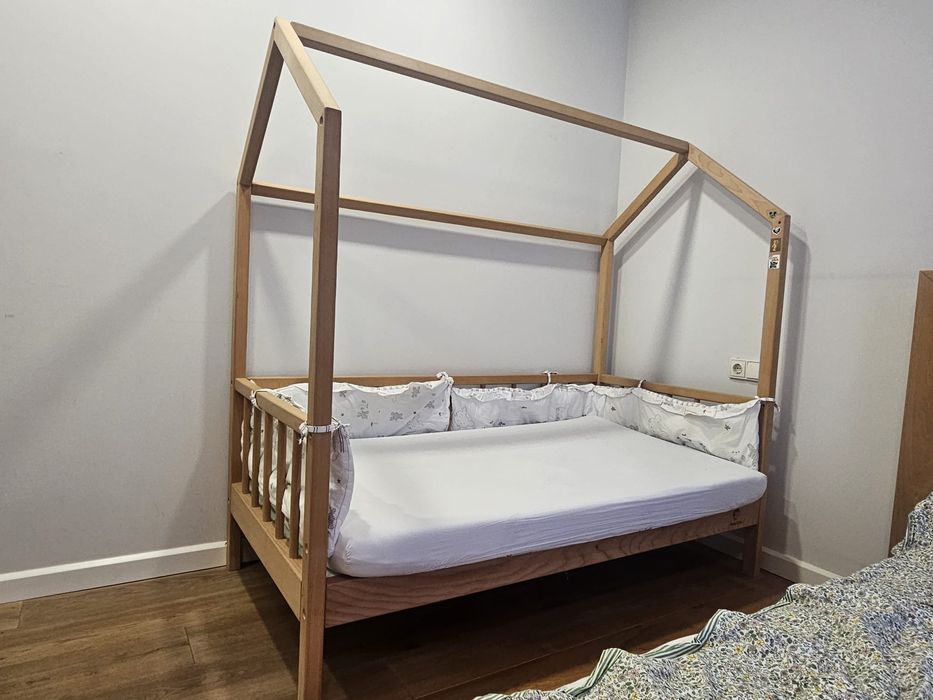 Vand pat casuta copii lemn masiv