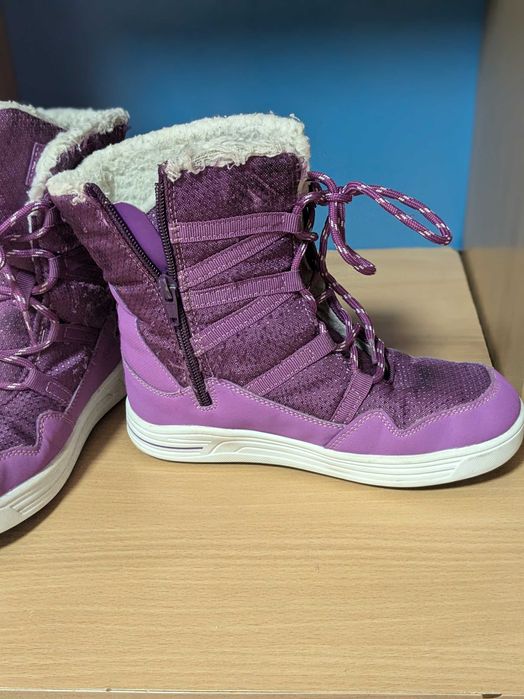 Ботуши за момиче LC WAIKIKI