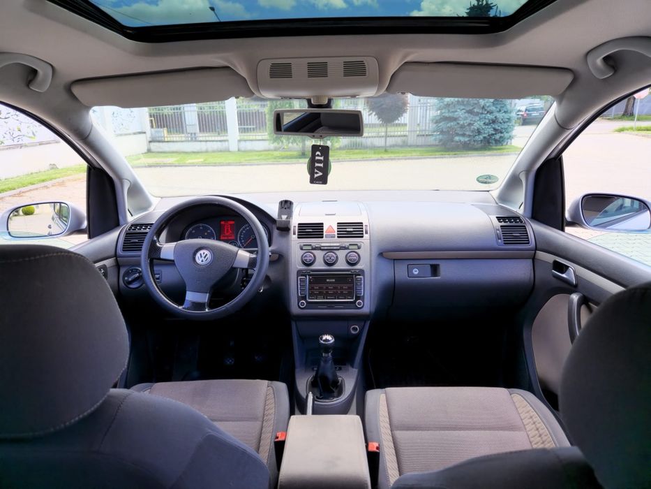 Volkswagen Touran cross