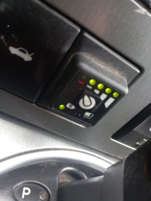 Срочно продам машину