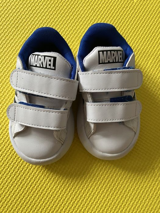 Adidas bebe mr 21 stare foarte buna