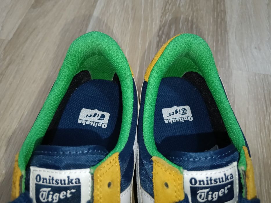 Adidași Asics Tiger Onitsuka mărimea 39,5