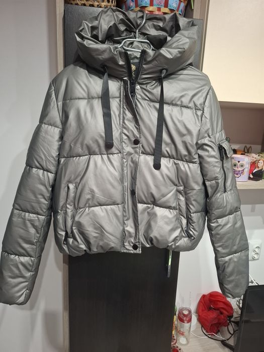 Vând geci sezon toamna-Iarna de dama/barbat