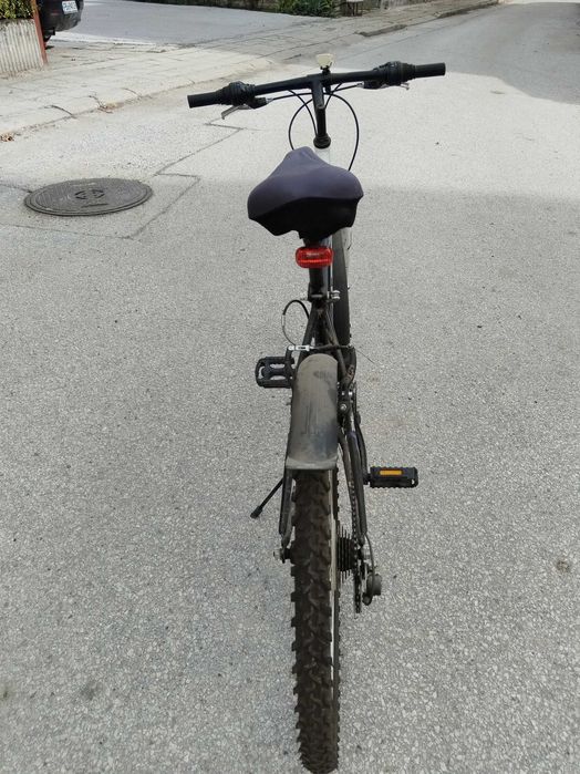 Велосипед Everest 26 " с допълнение калници, фенер, седалка