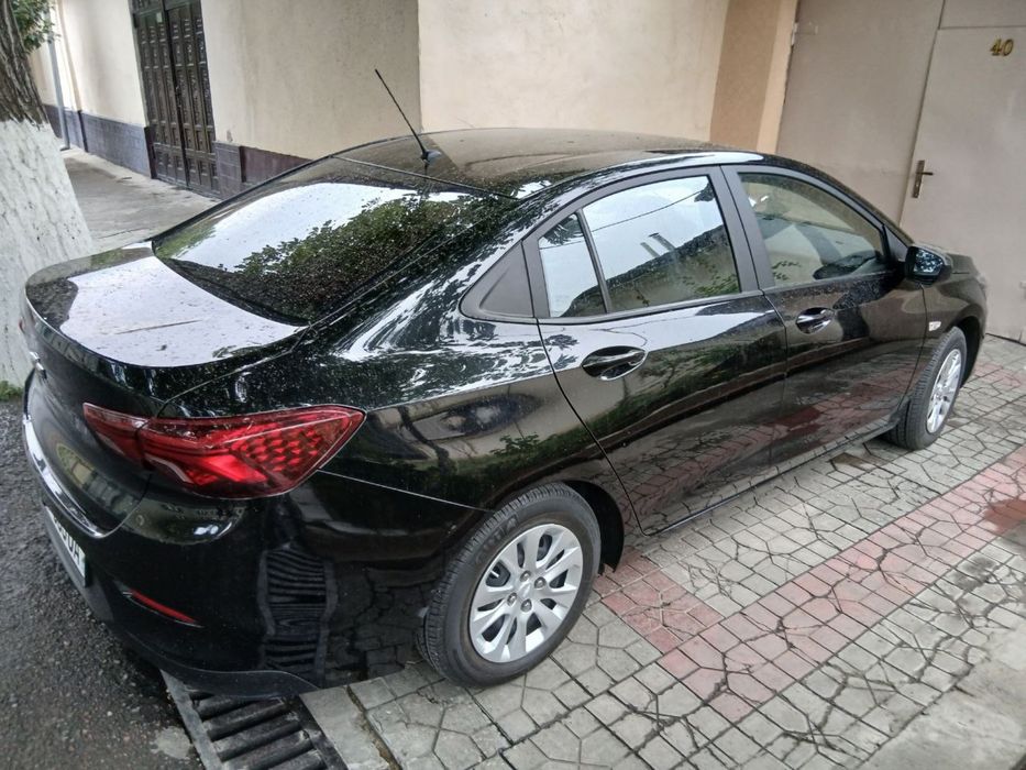 Onix sotiladi……..