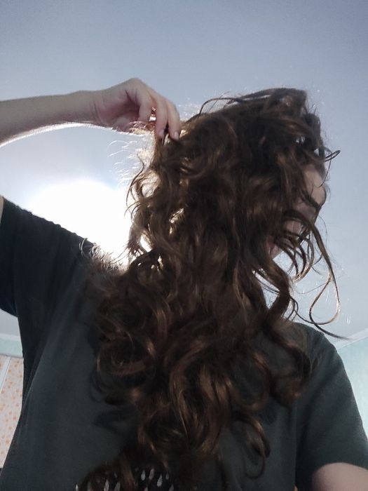 Искусственные локоны